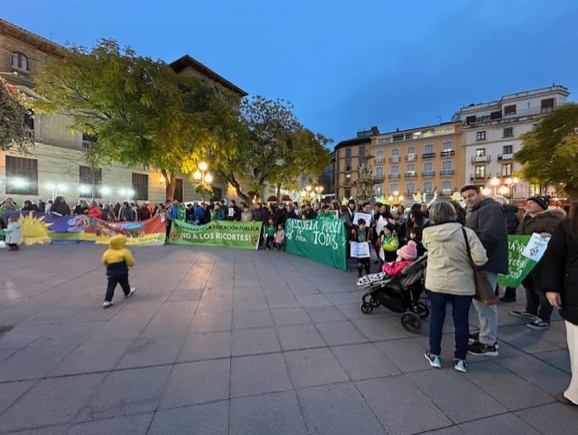 Concentración contra los &quot;recortes educativos&quot; este martes en Huesca