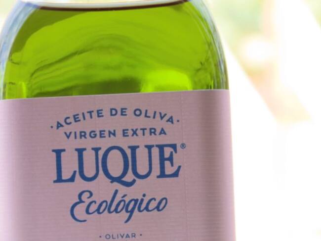 Aceite de oliva virgen extra de primera cosecha de la finca