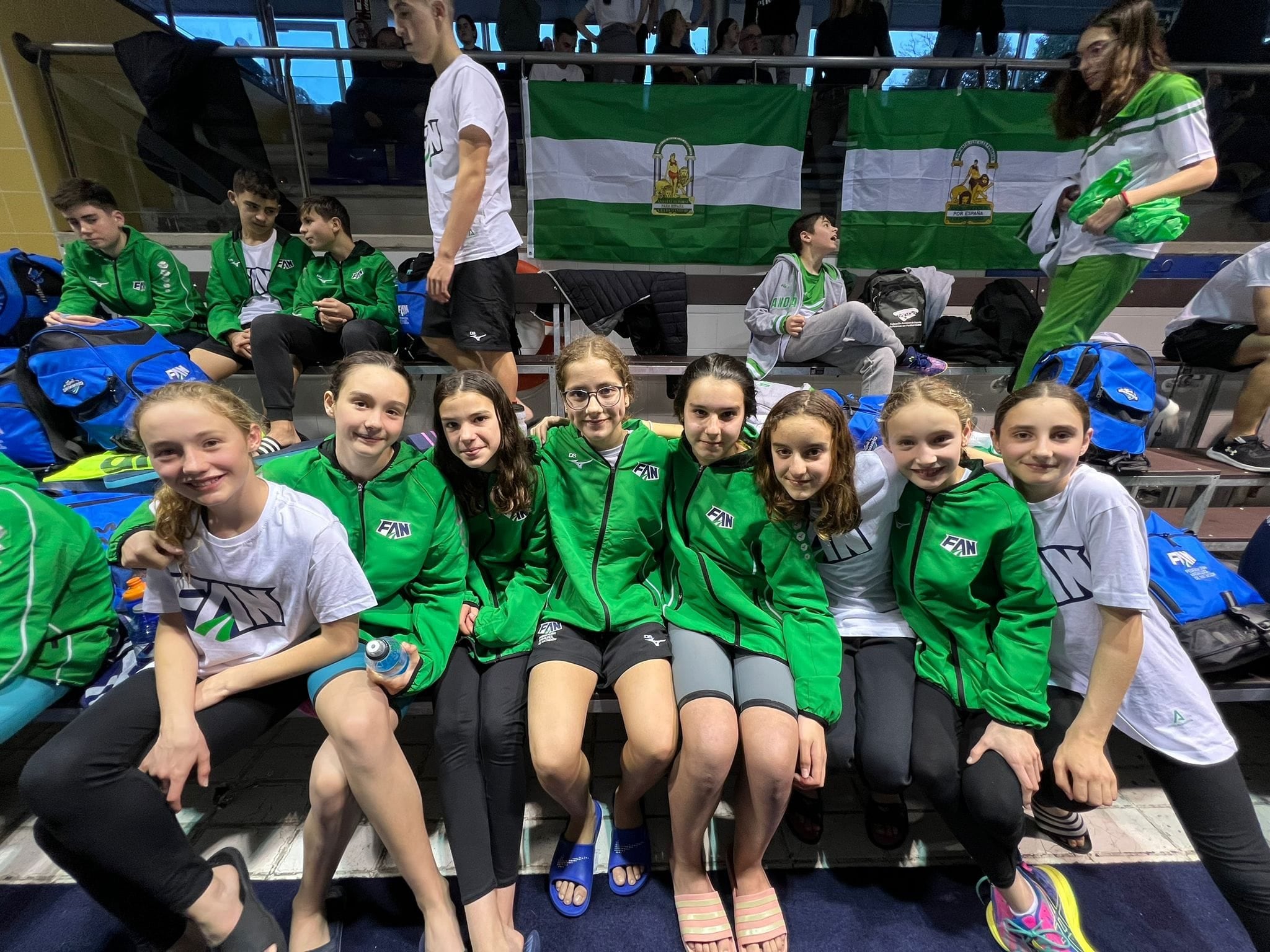 Nadadoras jiennense campeonas de España en natación inclusiva escolar con la Selección Andaluza