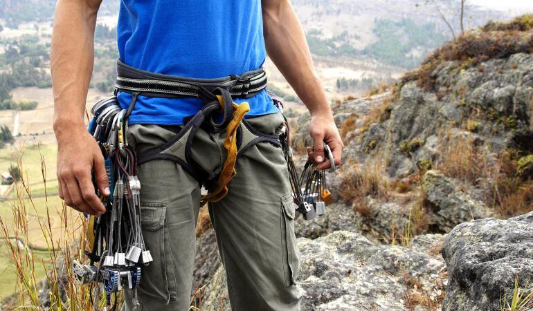 Imagina presta material para actividades al aire libre, desde acampada hasta escalada, totalmente gratis