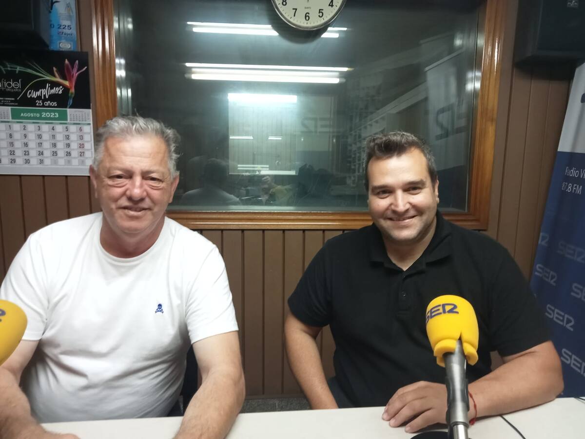 Comparsa de Piratas. Días de fiesta y tradición en Villena. 500 de sus socios, son menores de edad