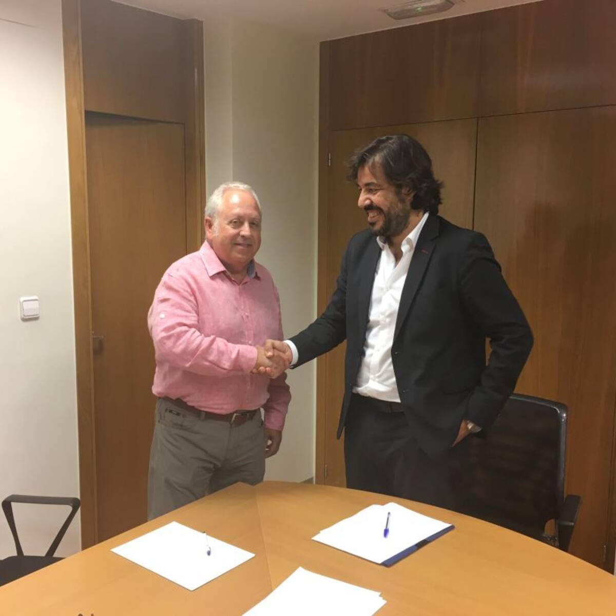 La calidad del empleo protagoniza la primera reunión entre Motas y los sindicatos