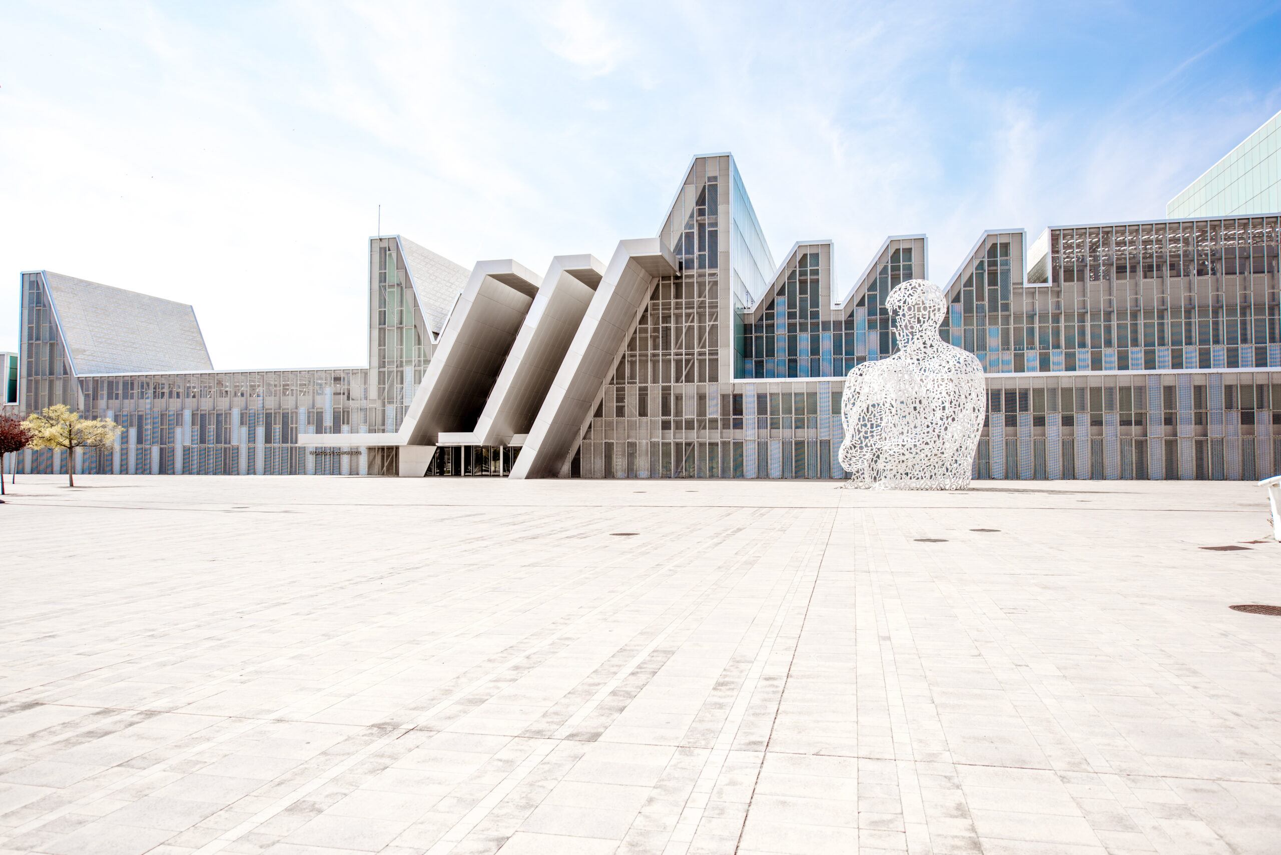 Vista del Palacio de Congresos de la Expo en Zaragoza