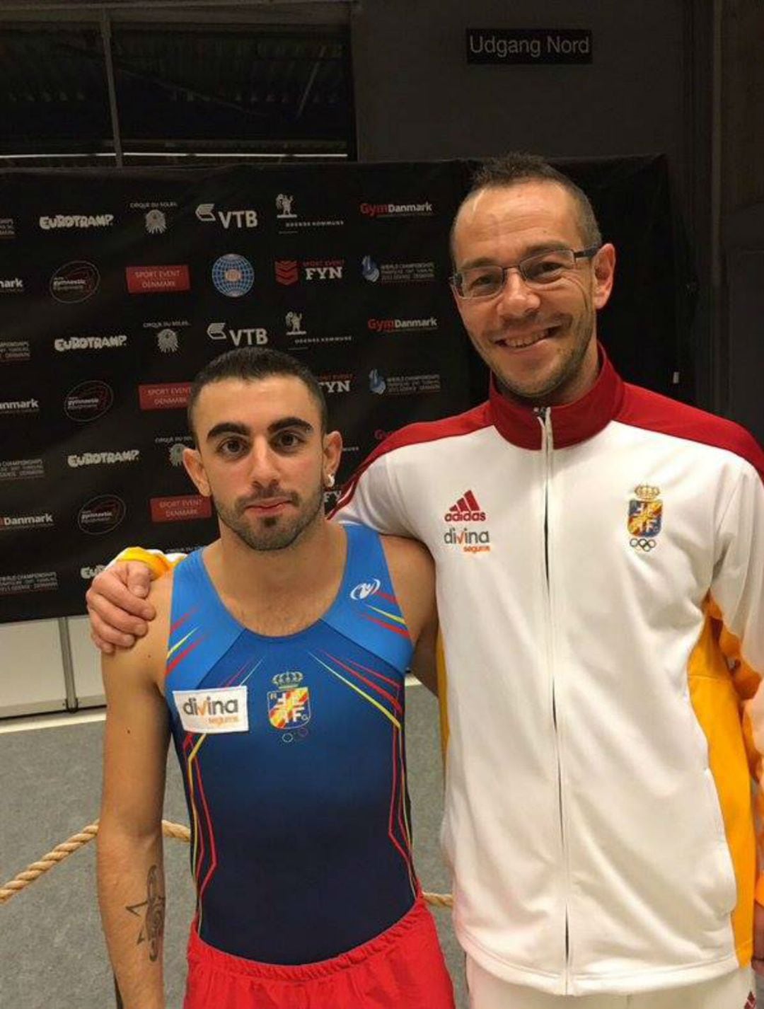 Con mucha ilusión viajó Daniel Pérez a Rusia, para participar en el campeonato del mundo de trampolín,pese a que el ourensano, no está en buen momento, porque es muy difícil mantenerse tantos años a un gran nivel.