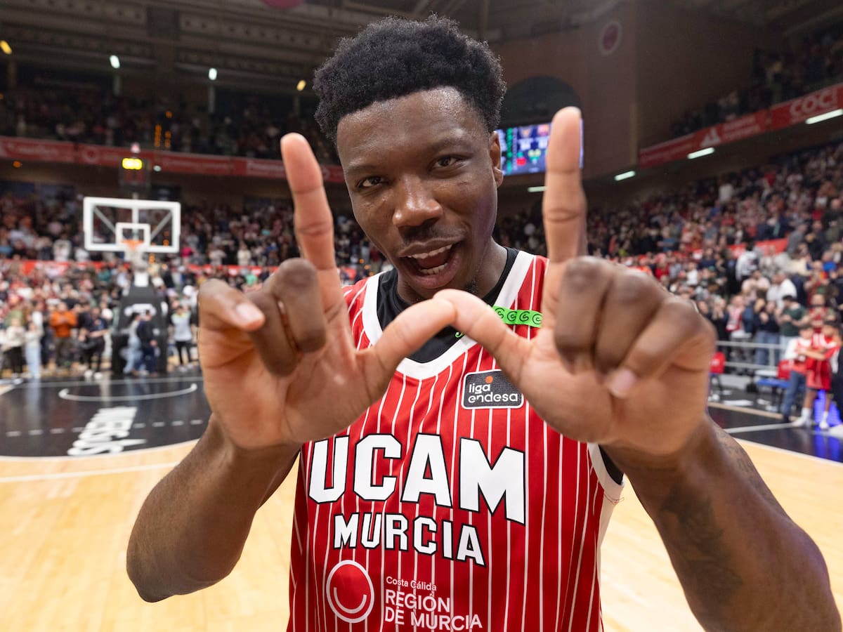 "Cacok es un pívot de primer nivel europeo para UCAM Murcia"