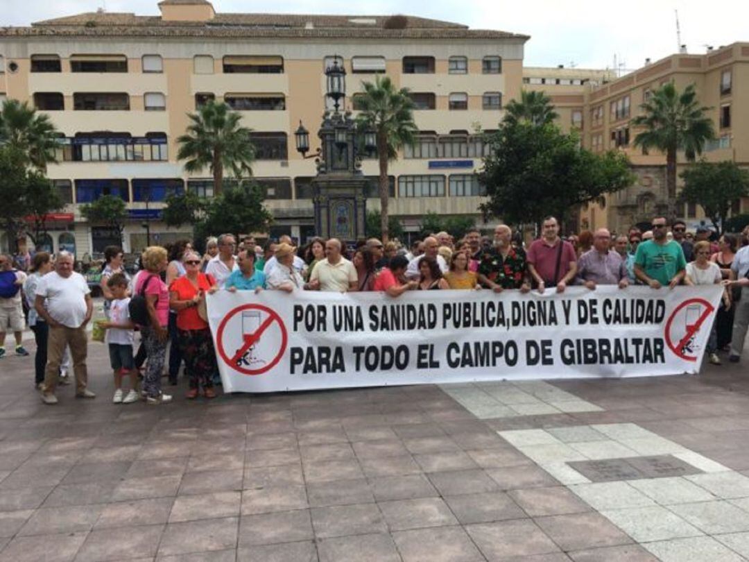 Protesta de la Plataforma en defensa de la sanidad del Campo de Gibraltar