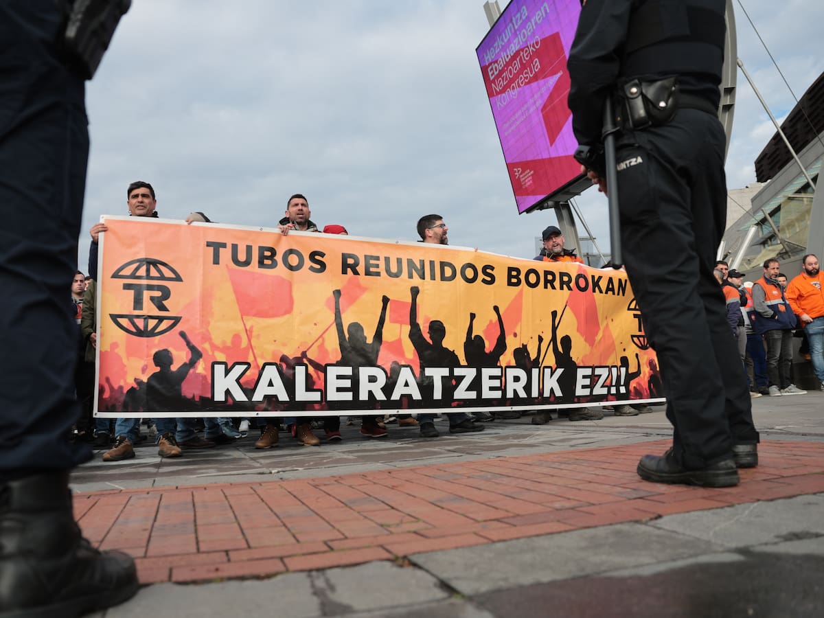 El comité de Amurrio convoca huelga indefinida en la planta de Tubos Reunidos a partir del domingo