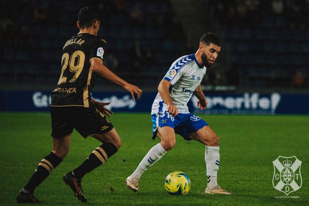 El Tenerife no pudo ganar su último partido del año de Liga en el Heliodoro.