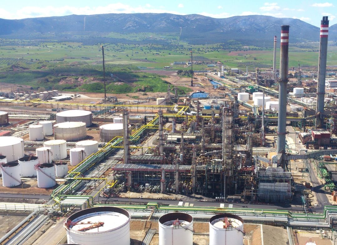 Complejo petroquímico de Repsol Puertollano