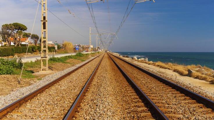 La Columna de Carlos Arcaya | El Tren de la Costa | 08/09/2016