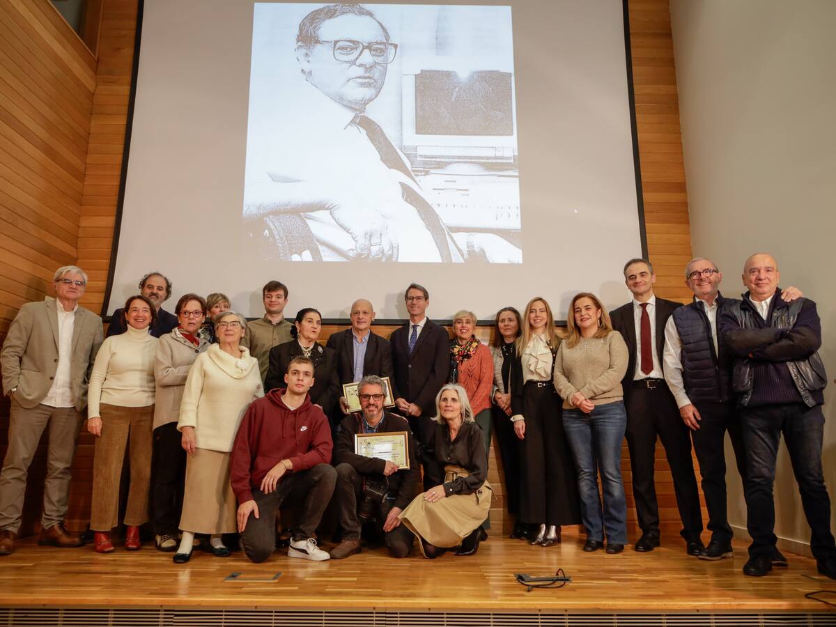 Roberto G. Lastra y Justo Rodríguez, Premio José Lumbreras por un reportaje de un sintecho