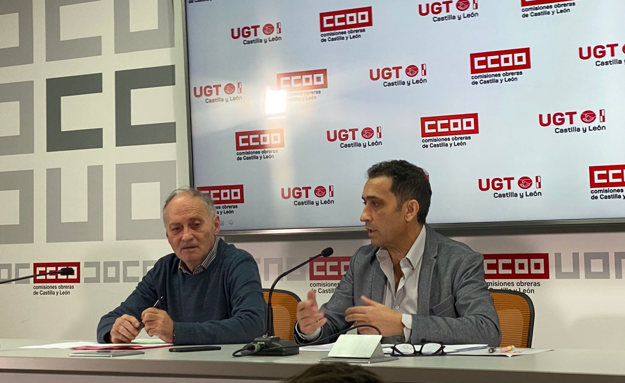 CCOO y UGT analizan el proyecto de presupuestos de la Comunidad para 2023