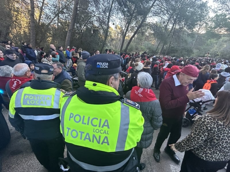 Efectivos de la Policía Local de Totana durante una romería de La Santa en una imagen de archivo