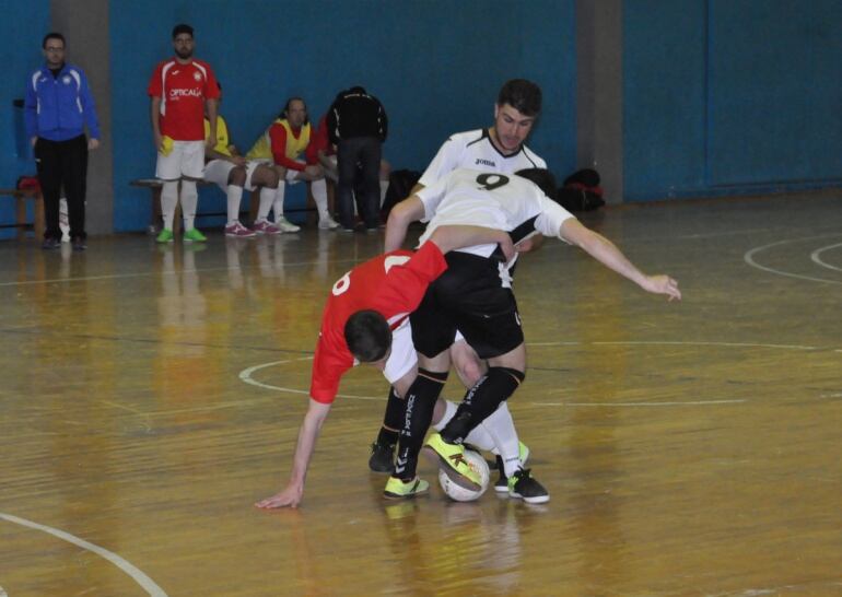 El Nueva Elda encontró oposción en el equipo aspense