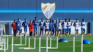 El Málaga inició este miércoles la preparación del partido ante el Antequera