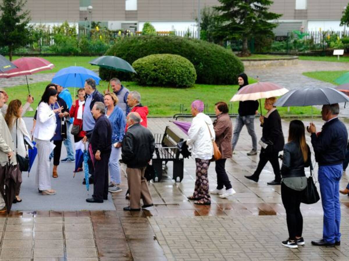 Adjudicadas las obras para cubrir dos parques infantiles en Cueto y El Alisal