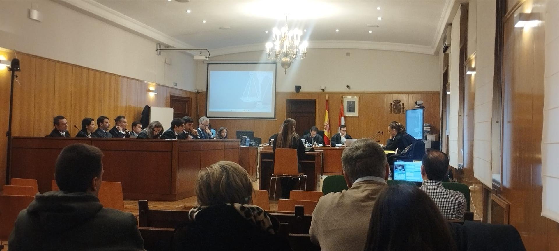 La Audiencia de Valladolid durante una nueva sesión del juicio por el 'caso ataúdes'