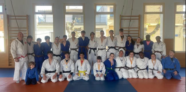 Deportistas del Club Judo Binéfar