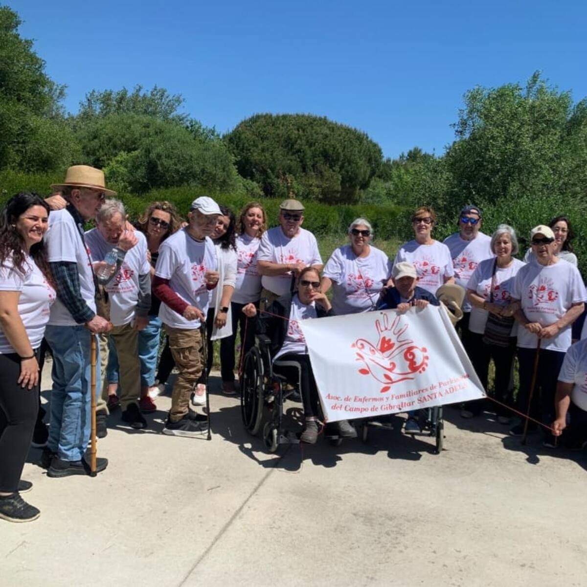 El Hospital de La Línea cede un espacio de atención sociosanitaria a Parkinson Santa Adela