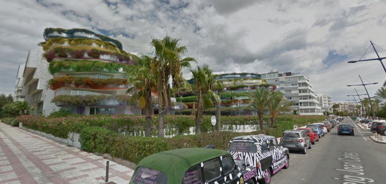 Imagen de un bloque de viviendas de lujo en el Paseo Joan Carles I