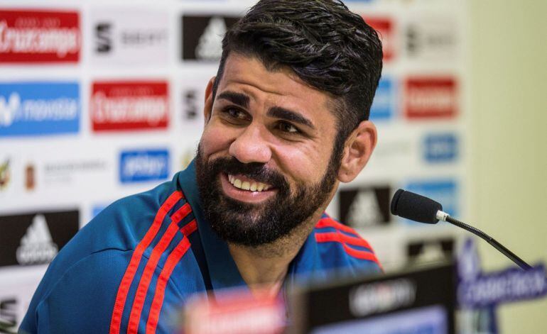 Diego Costa, en una rueda de prensa con la selección española.