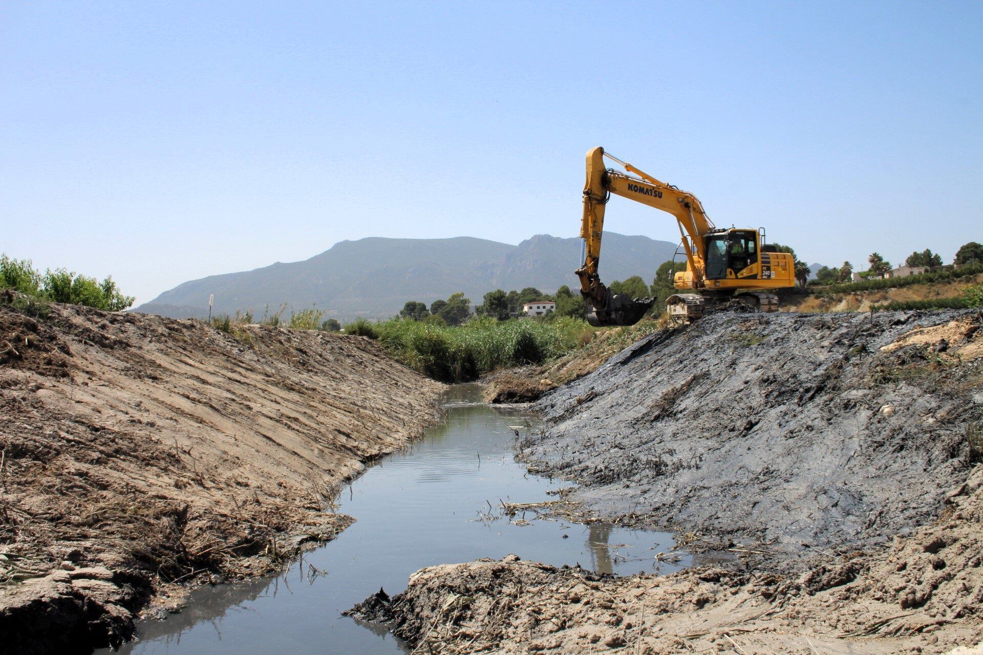 24/06/2025 La CHS avanza con los trabajos de emergencia en diversos puntos del río Segura y sus afluentes
ESPAÑA EUROPA MURCIA SOCIEDAD
CHS
