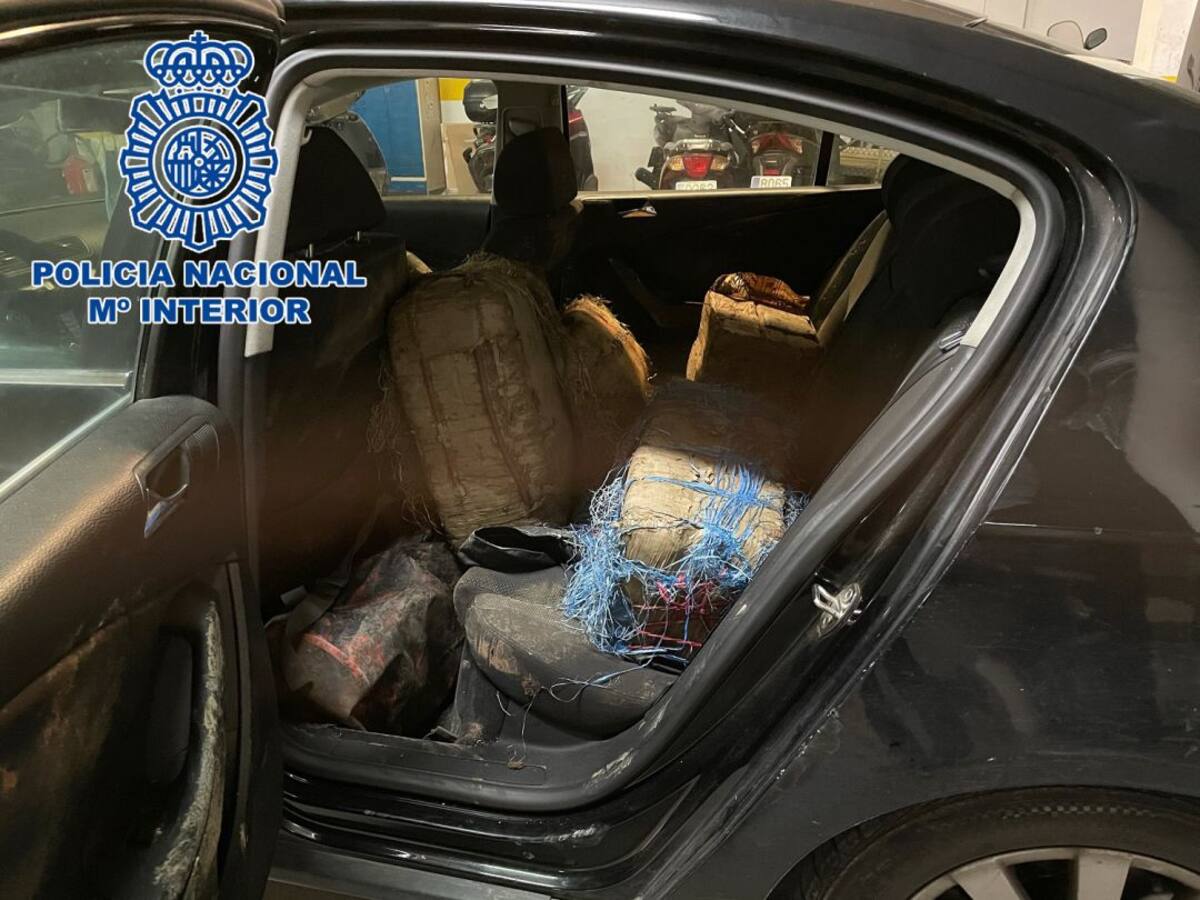 Un detenido en Algeciras por circular con 265 kilos de hachís en su vehículo