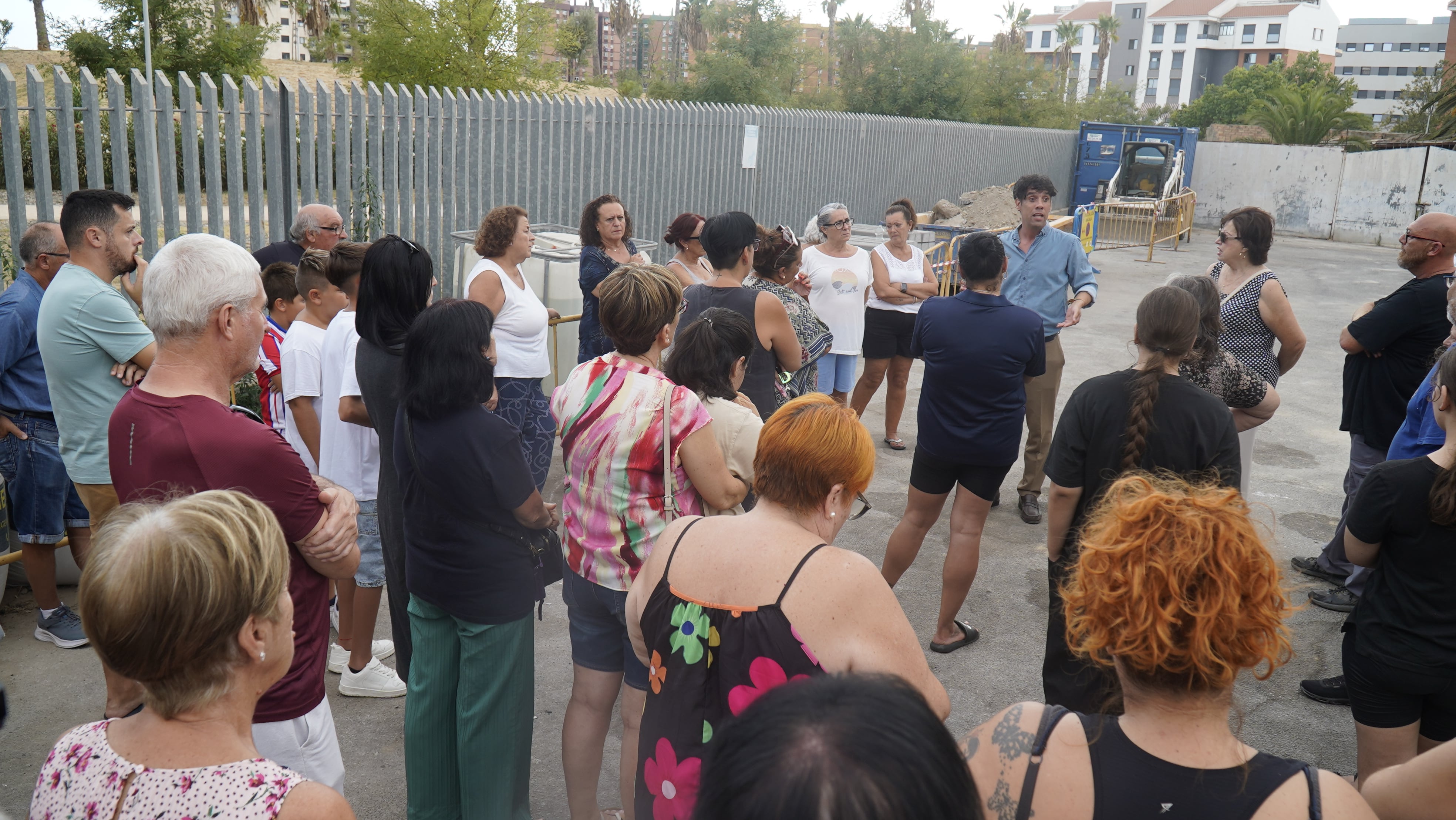 Vecinos en protesta en Tiro de Pichón