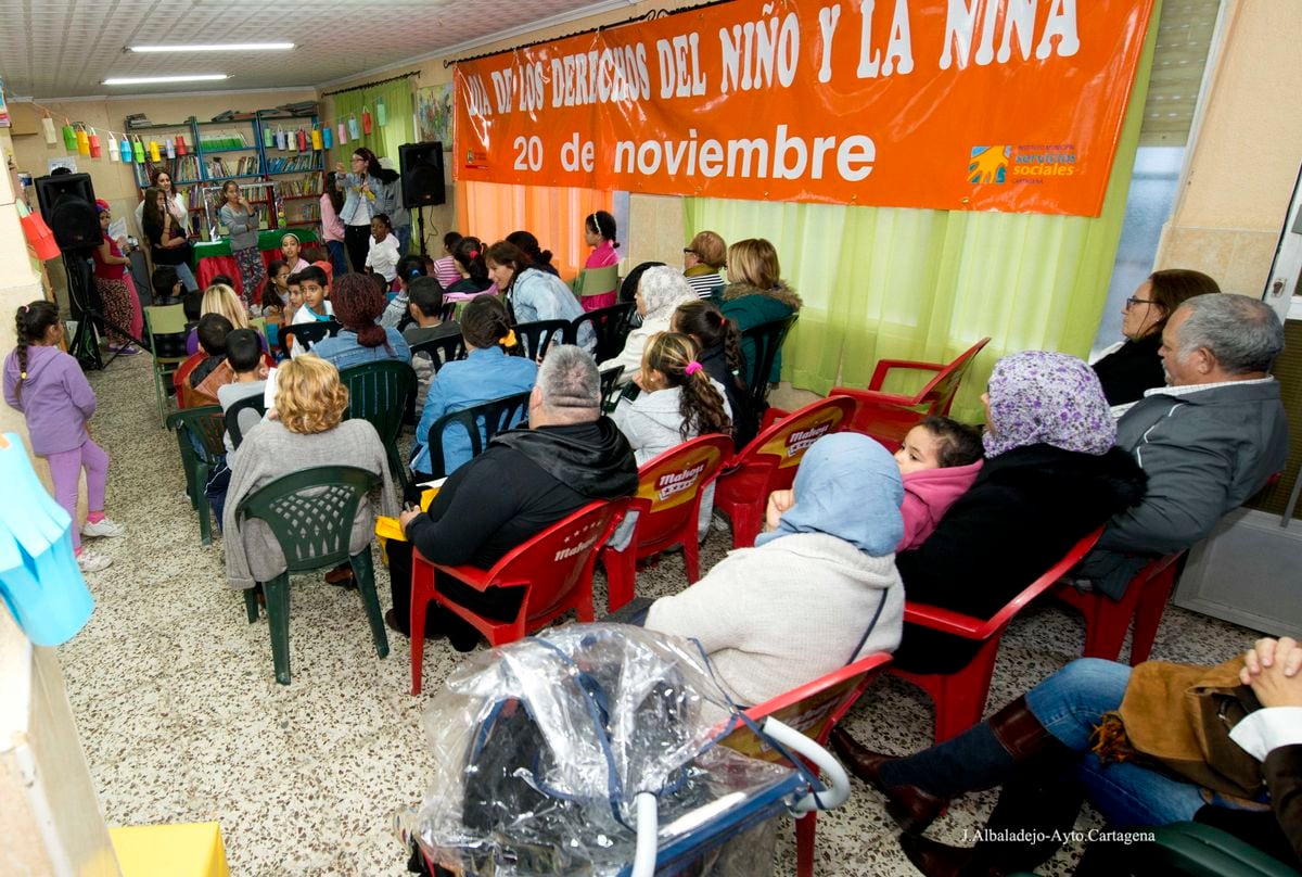 Inyección de 50.000 euros para modernizar el centro social de José María de la Puerta y la Botica del Libro