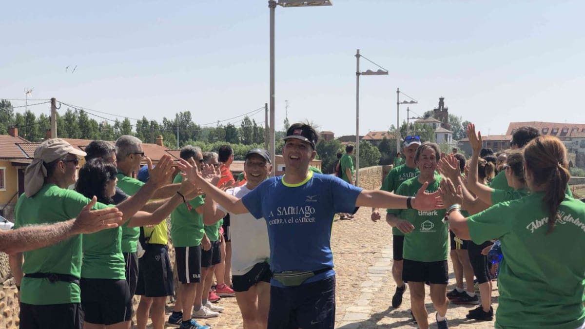 En cuarentena, 'A Santiago contra el cáncer'