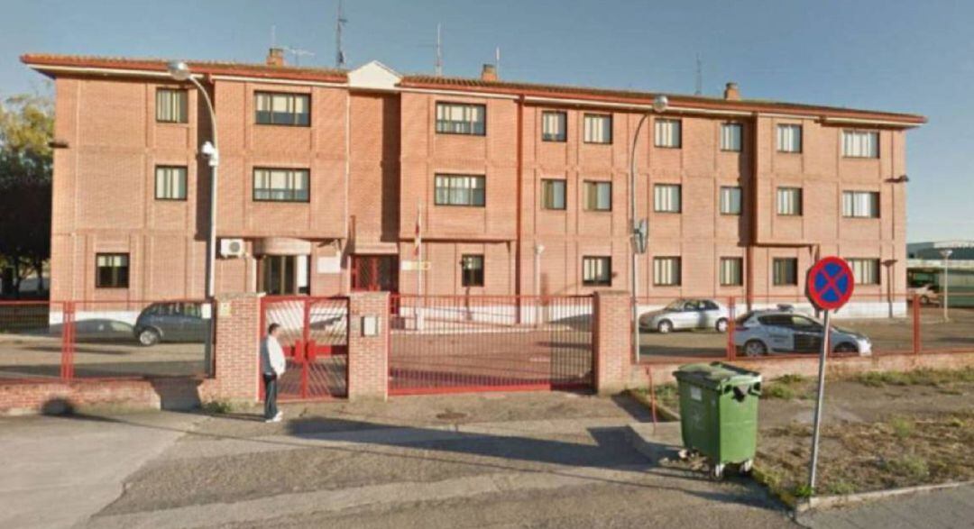 El cuartel de la Guardia Civil de Peñafiel.