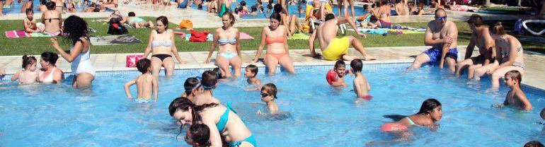 Crece el uso de las piscinas este verano