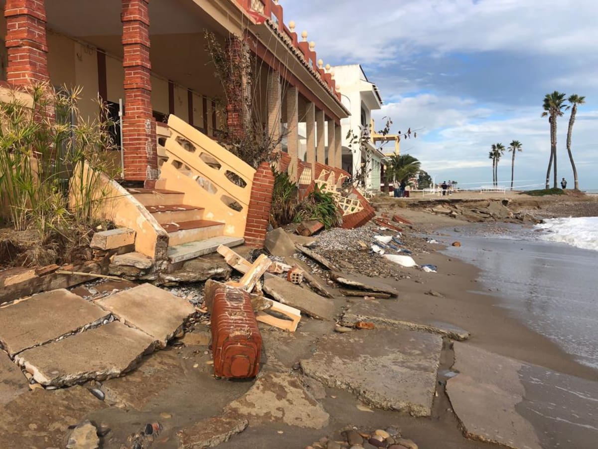 Les Corts apoyan a Nules ante Costas para la protección de su litoral
