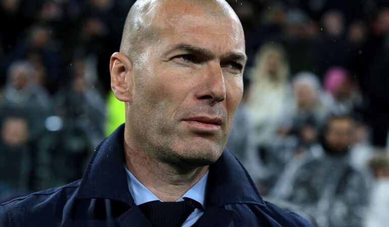 Zidane, durante el partido del Real Madrid en Turín