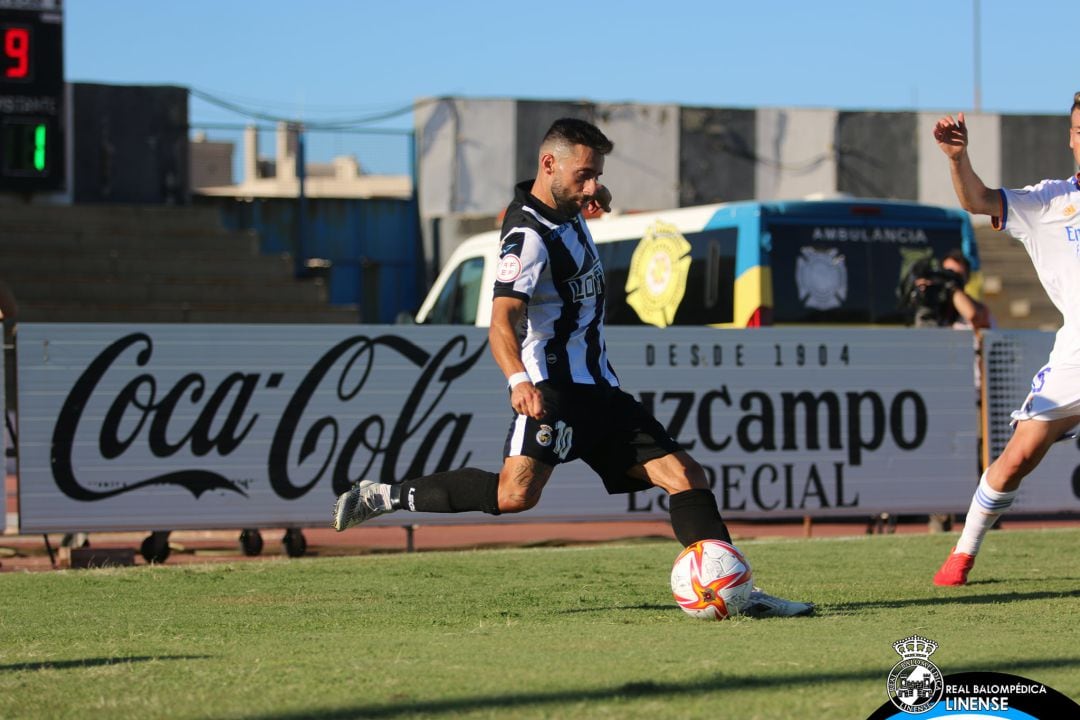 Antoñito ante el Castilla.