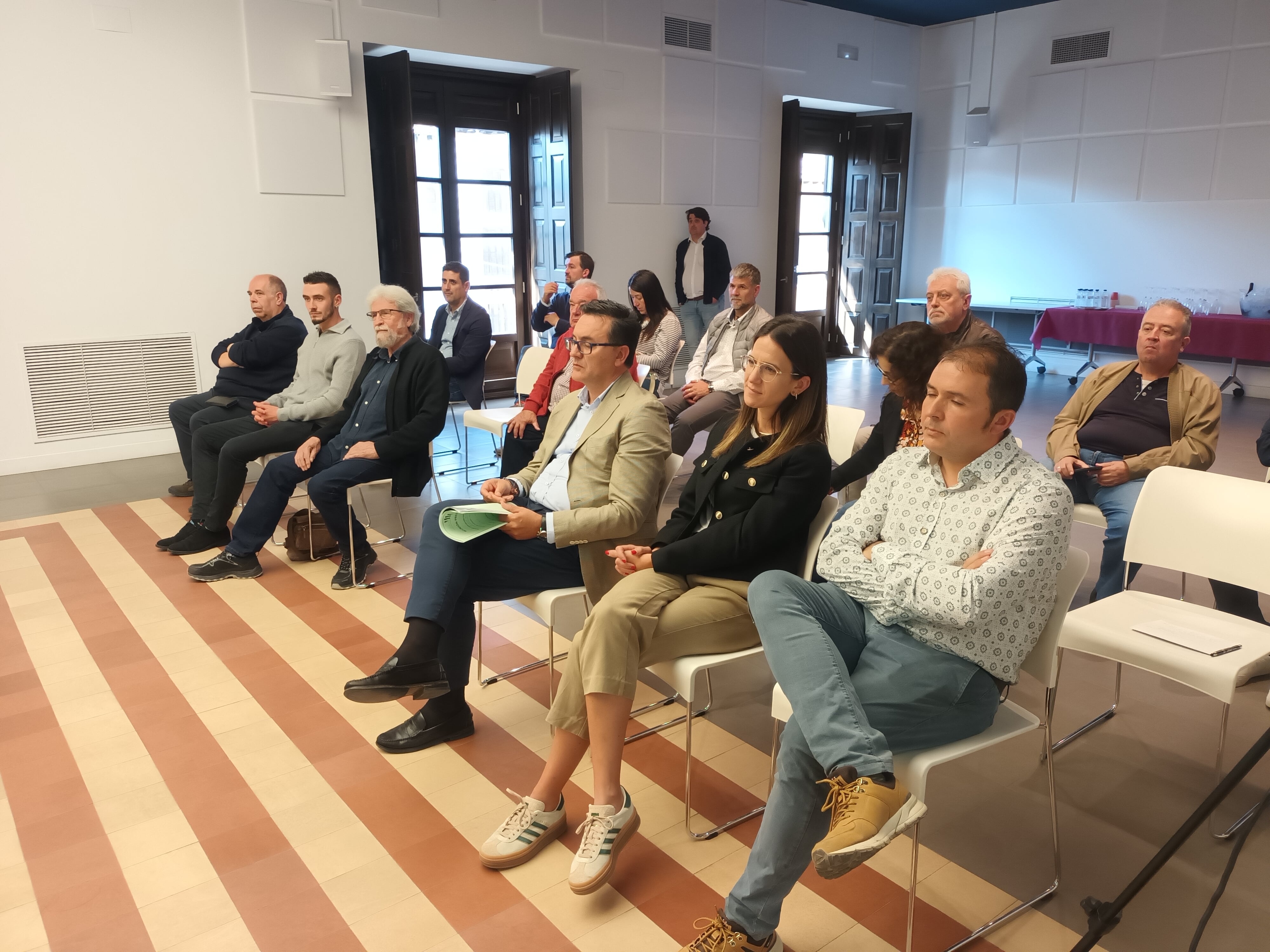 José Luis Lloret, Susana Vigo y Roque Vicente en la presentación de En clave de Aragón