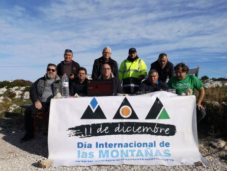 Radio Club Montgó de Dénia y Radio Club Amanecer de Xàbia.