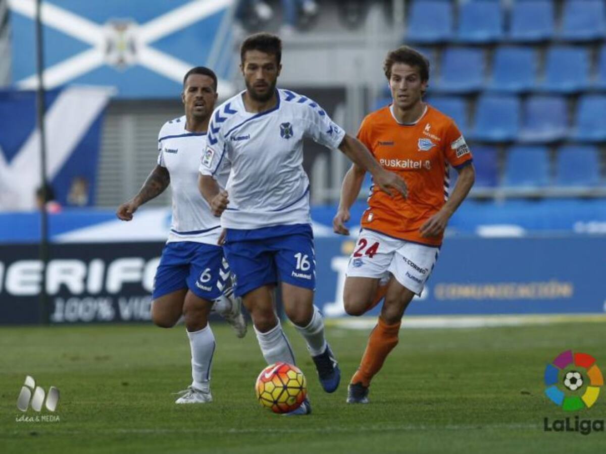 Debut de Martí con triunfo (2-0)
