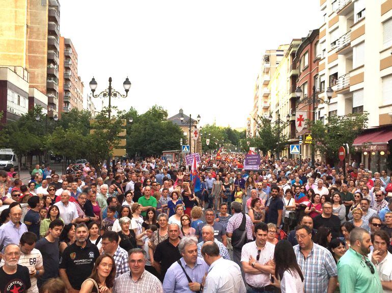 Manifestación &#039;Por el futuro del Bierzo&#039; en Ponferrada, 29-06-2016.