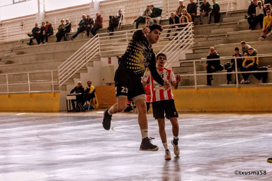 Los de Elda deben ajustar su punto de mira para romper la defensa torrevejense