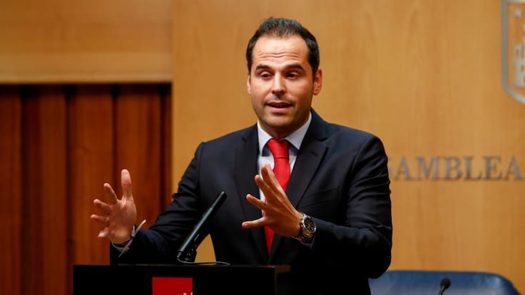 Ignacio Aguado: “El documento de Vox lo veo con buena fe y no es incompatible con el acuerdo de Cs y PP”
