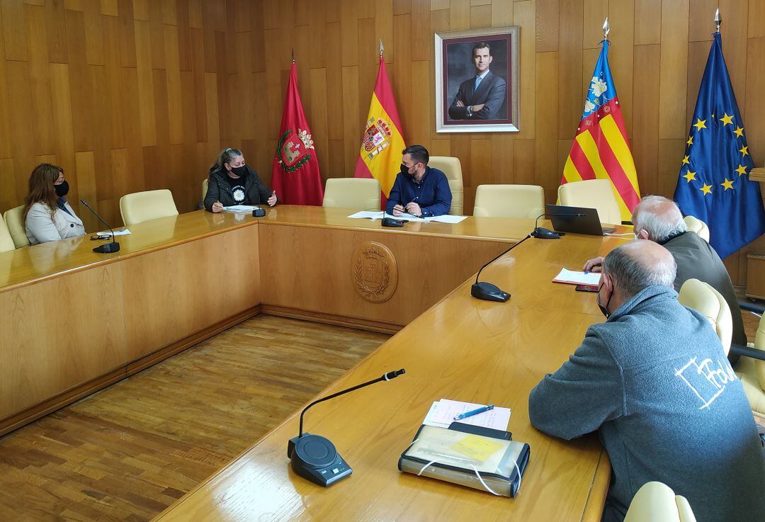 Reunión entre Vivienda Elda y PAH