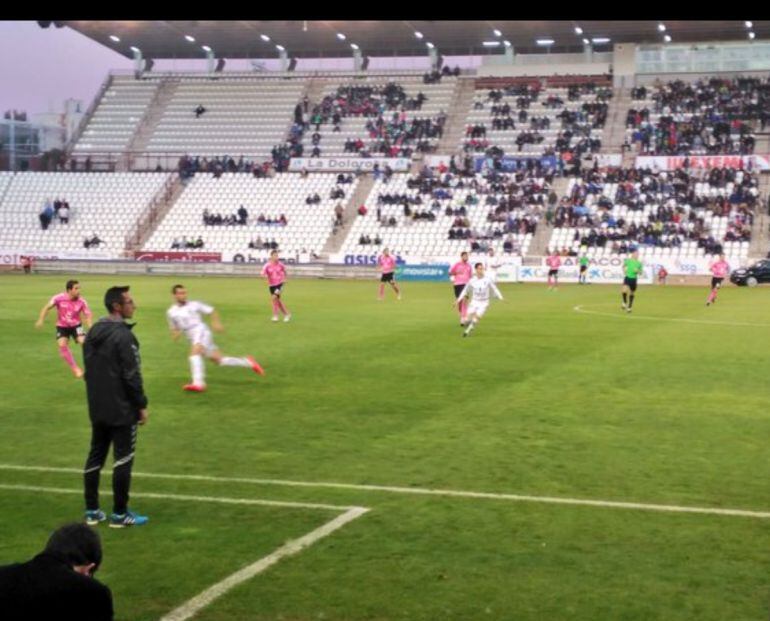 Luis César cumplió su partido de sanción