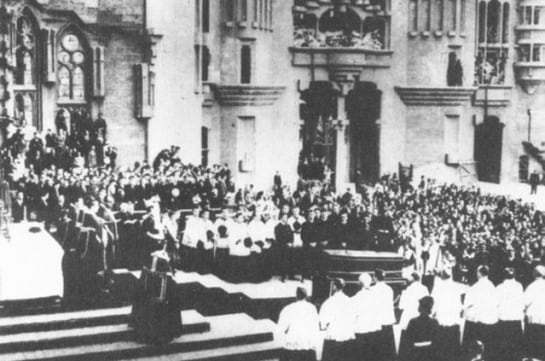 Funeral de Gaudí.