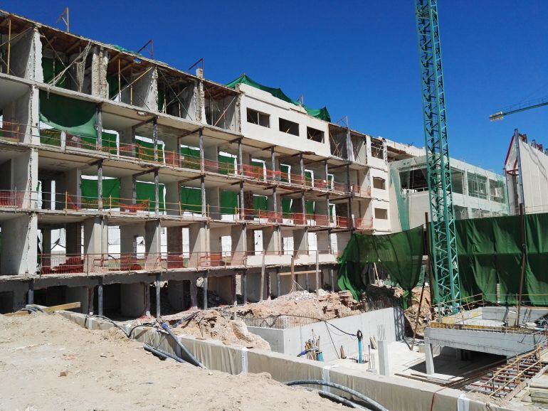 Obras de rehabilitación del Hotel de Arenales