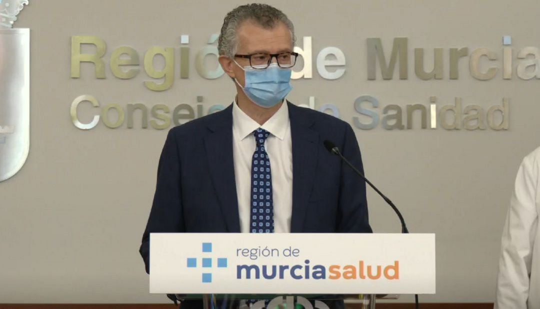 El consejero de Salud, Juan José Pedreño