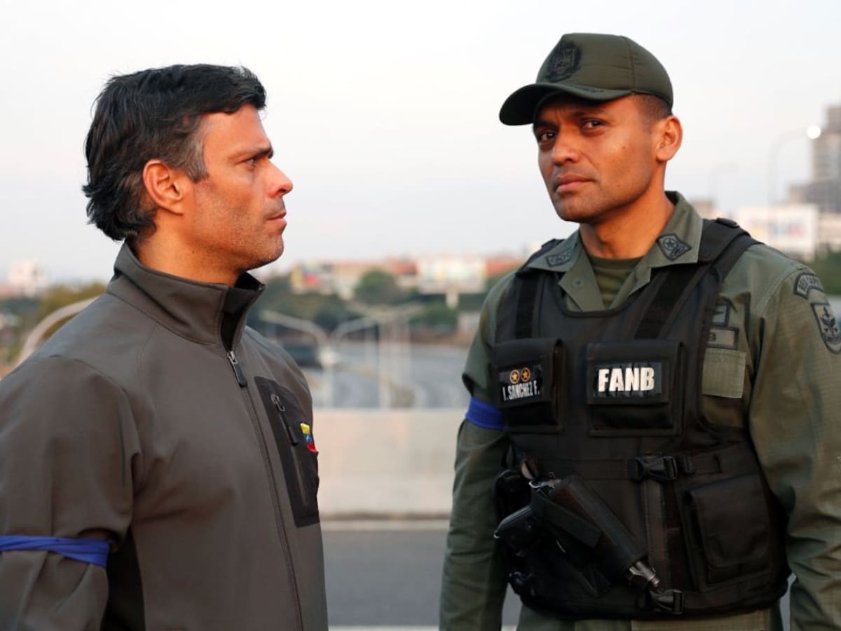 Los apoyos internacionales de Maduro mantienen la fidelidad del Ejército