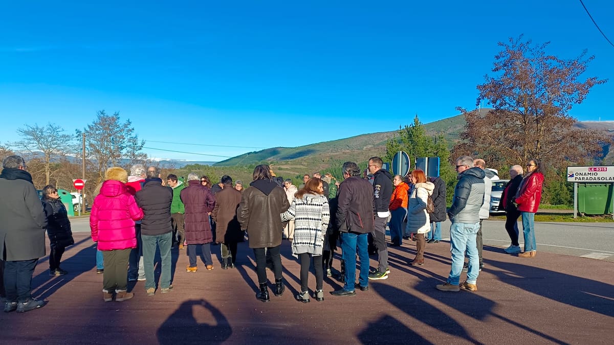 Los vecinos de Onamio planean movilizarse ante la sede de la Diputación en Ponferrada