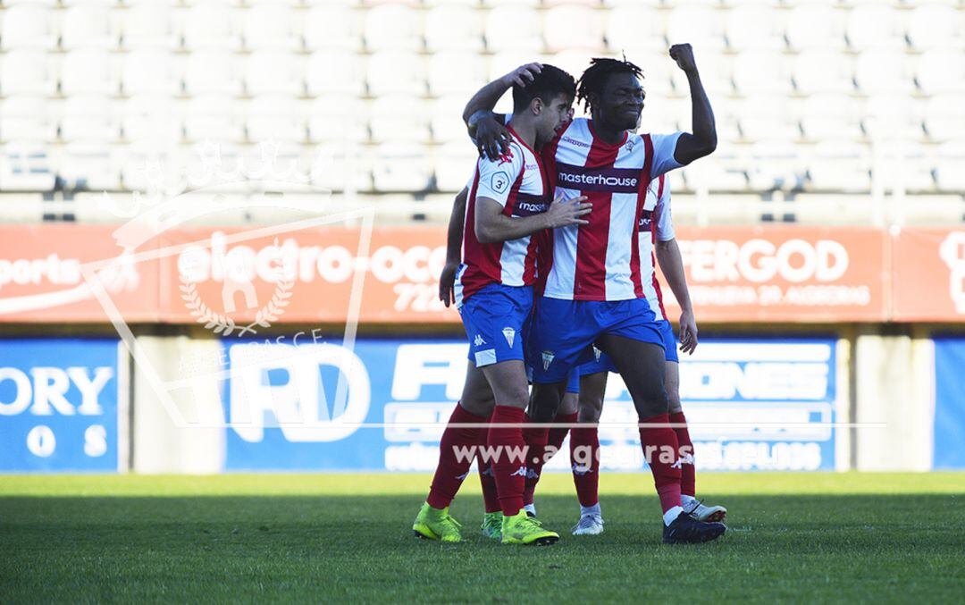 Un momento del partido.