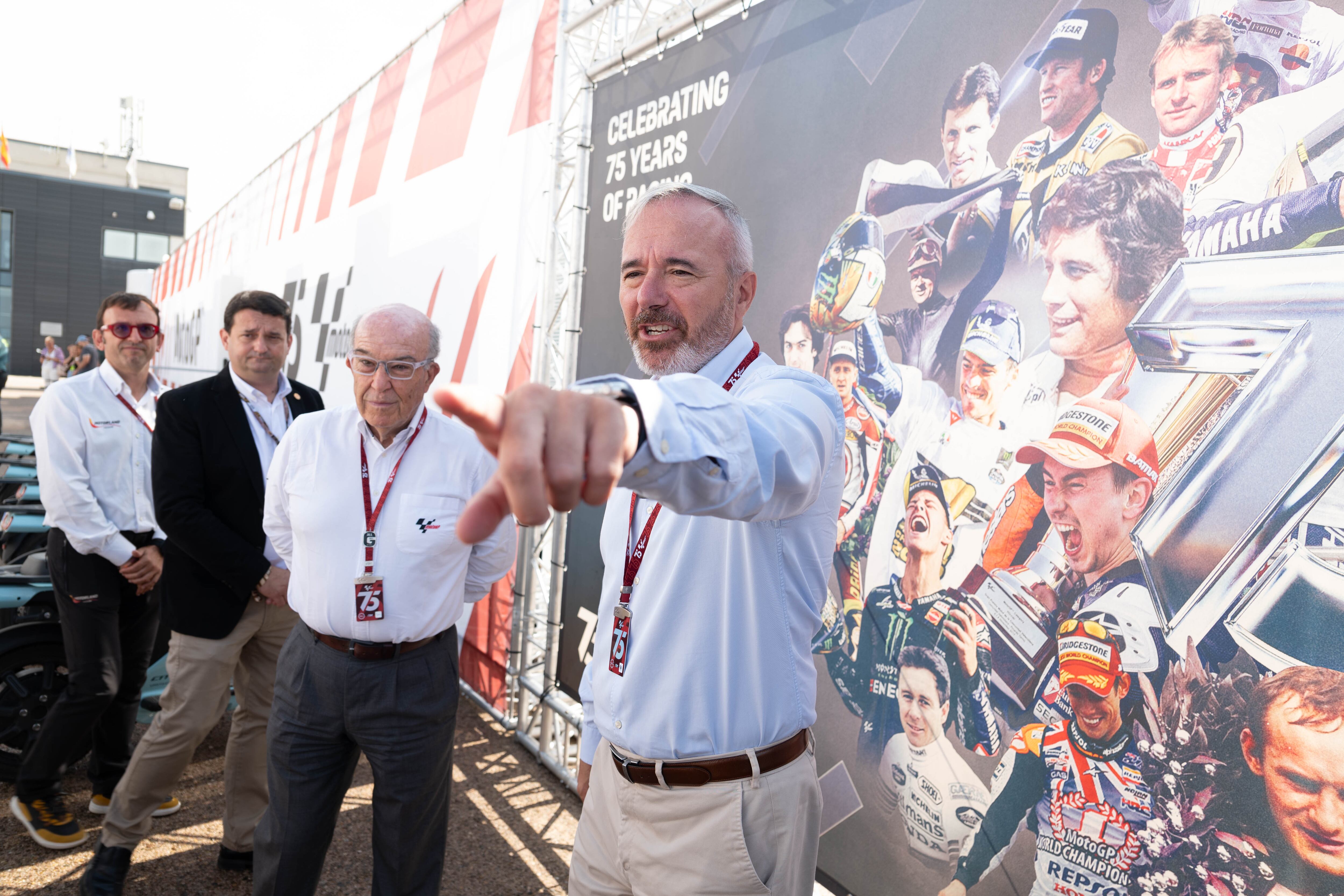 El presidente de Aragón, Jorge Azcón, en MotoGP de Motorland de Alcañiz (Teruel)